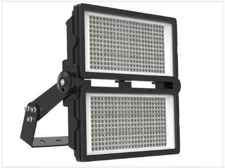 फुटबॉल कोर्ट के लिए ड्यूलरे F5 सीरीज एलईडी फ्लडलाइट्स 750W IP66 IK10 प्रोटेक्शन एफिशिएंसी IP66 हाई पावर RoHS CE सर्टिफिकेट