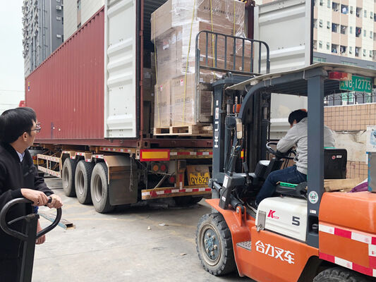 D4 एलईडी नमी प्रतिरोधी लैंप 160LPW के साथ तैयार 4 आपातकालीन 4W@3HRS प्लग एंड प्ले रखरखाव के लिए आसान पार्किंग गैरेज और प्रकाश व्यवस्था के लिए उपयुक्त