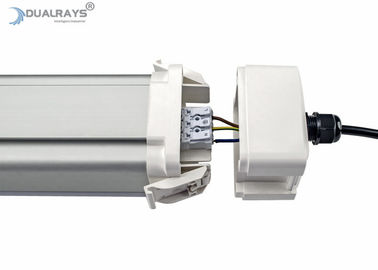 एल्युमिनियम एलॉय 5 फीट एलईडी ट्राई प्रूफ लाइट 50W 1-10V Dimming DALI 50/60Hz पीर सेंसर के साथ